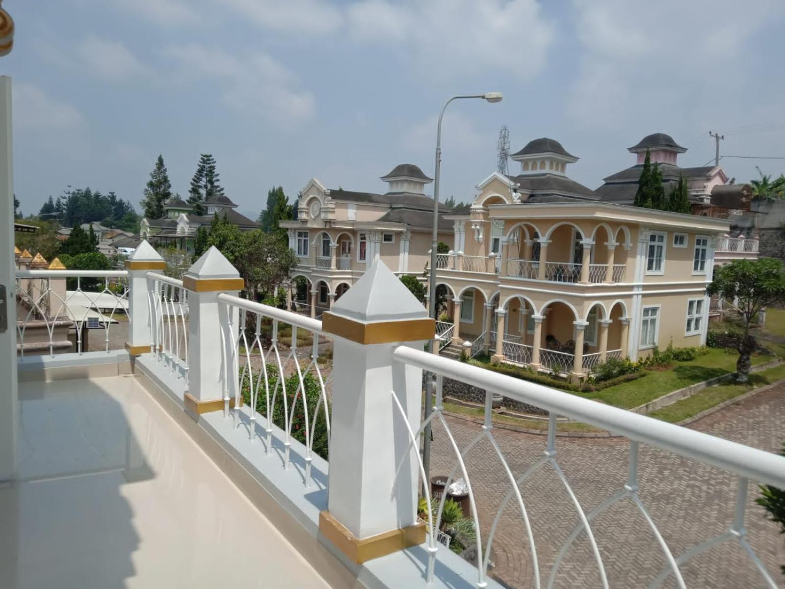 Eton Asia Villas-Kota Bunga Puncak Exteriér fotografie