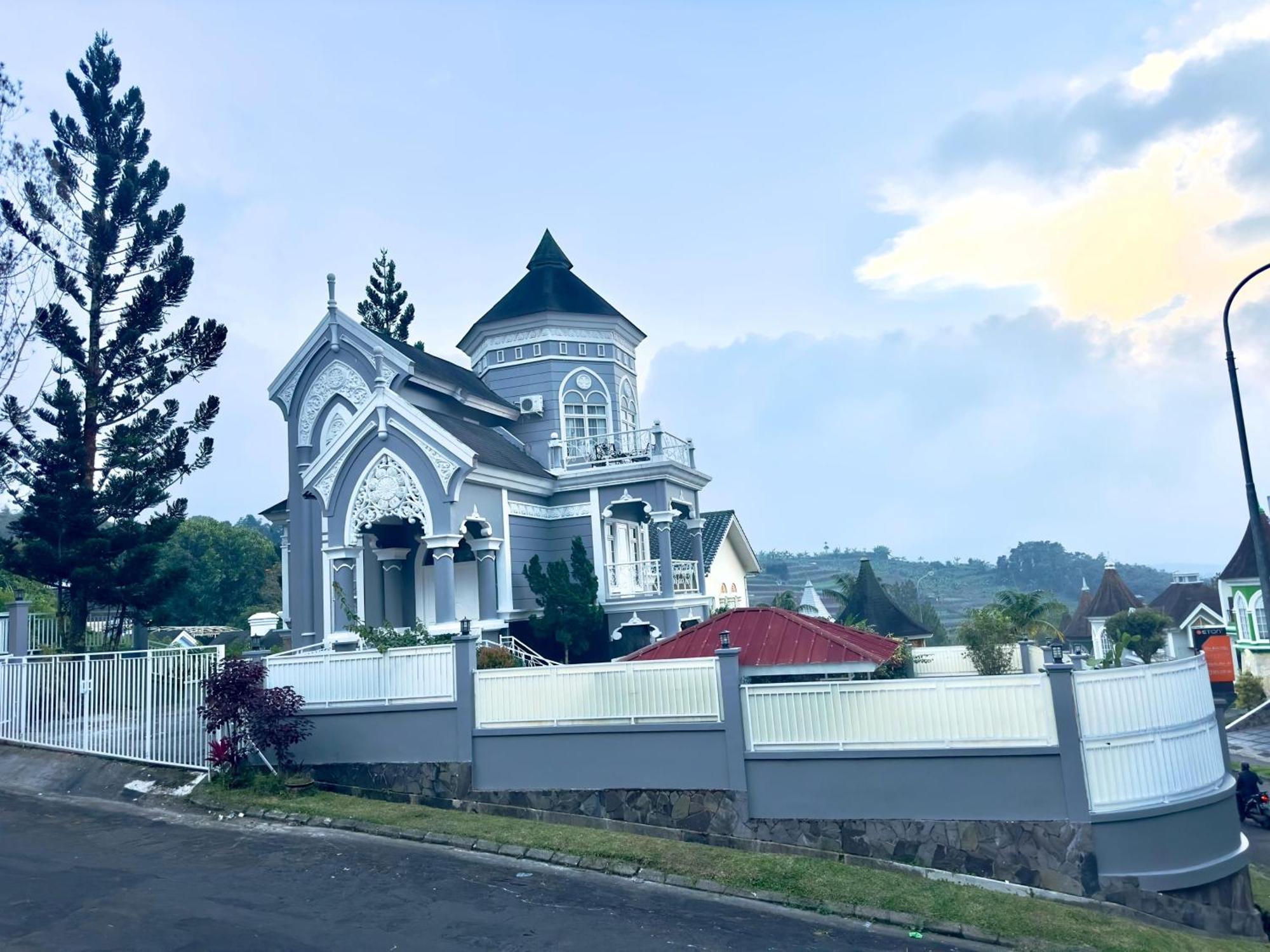 Eton Asia Villas-Kota Bunga Puncak Exteriér fotografie